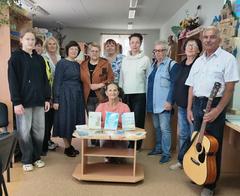 Творческая встреча "На перекрёстке дорог" в филиале "Крынковская сельская библиотека"